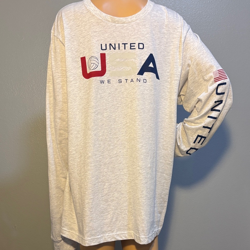 NWT USA United We Stand Volleyball Graphic Long Sleeve Shirt